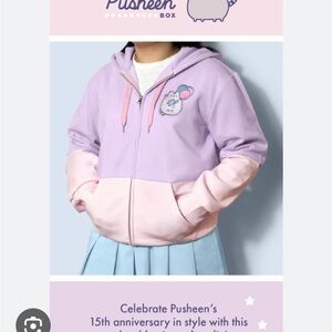 Pusheen Lavender and Cream Sweatshirt